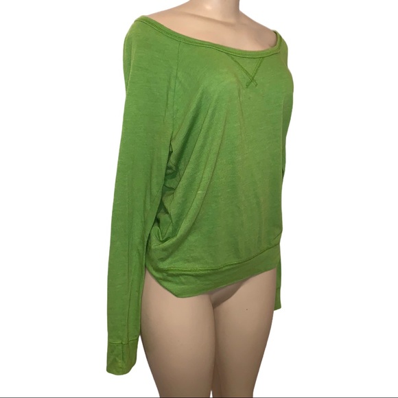 Hollister Co. Gilly Hicks Long Sleeve Kermit Kelly Green Sweater Top - Picture 3 of 12